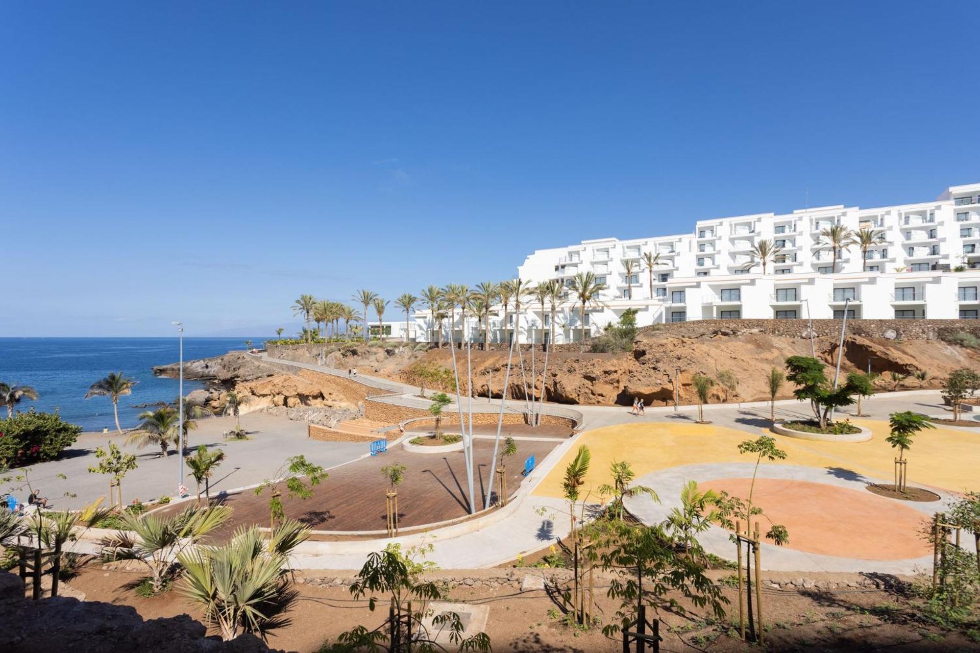 With At 50 Meters, Swimming Pool And Wonderful Oceansunset View * Costa Adeje (Tenerife)