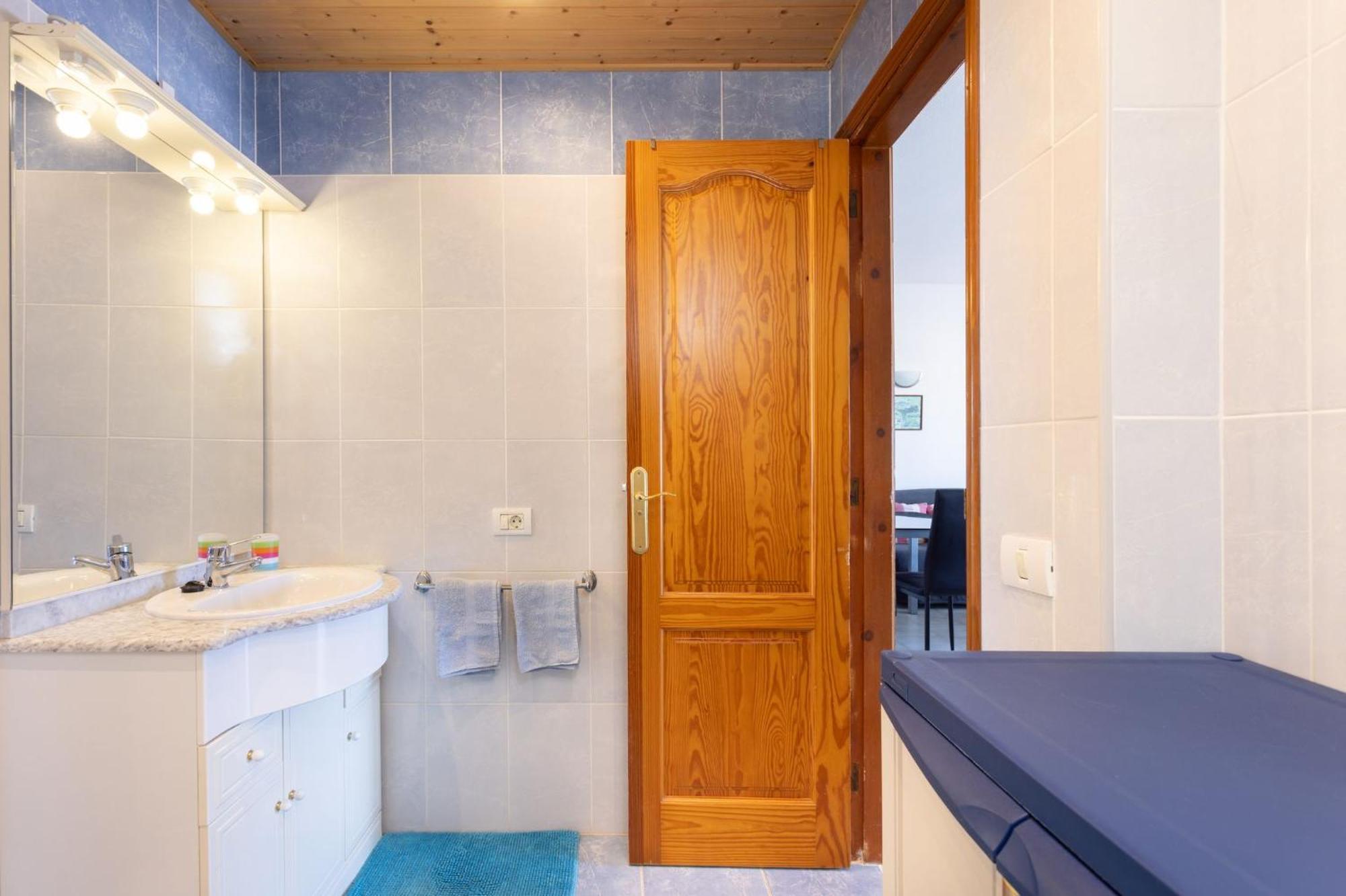 Apartment With At 50 Meters, Swimming Pool And Wonderful Oceansunset View *